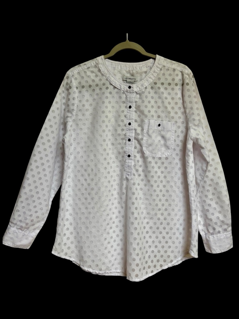 White Long-Sleeve Henley with Subtle Polka Dots L Soft Girl Coquette Preppy